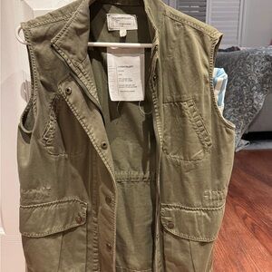 Current Elliott Green leisure Utility Vest size 1